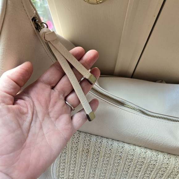 Anthropologie Lrg Shoulder Bag Woven Straw Pocket Vegan Leather Cream Slouchy - Picture 4 of 15